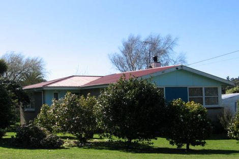 Photo of property in 7 Harrison Street West, Featherston, 5710