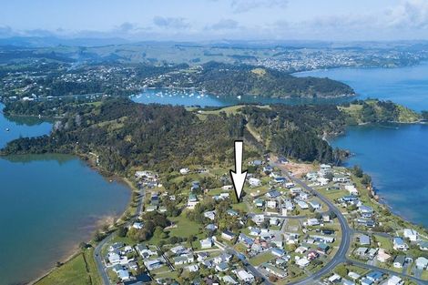 Photo of property in 13 Whitecaps Place, Hihi, Mangonui, 0494