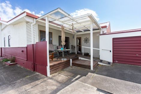 Photo of property in 43 Alma Street, Dannevirke, 4930