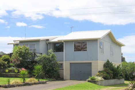 Photo of property in 59 Seaforth Road, Waihi Beach, 3611