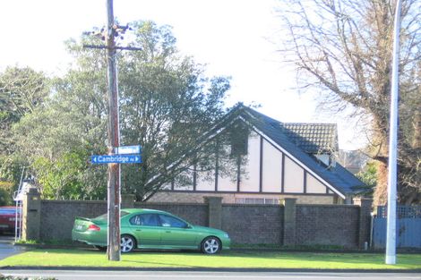 Photo of property in 341 Cambridge Road, Hillcrest, Hamilton, 3216