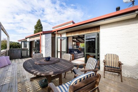 Photo of property in 20a John Guthrie Place, Merrilands, New Plymouth, 4312