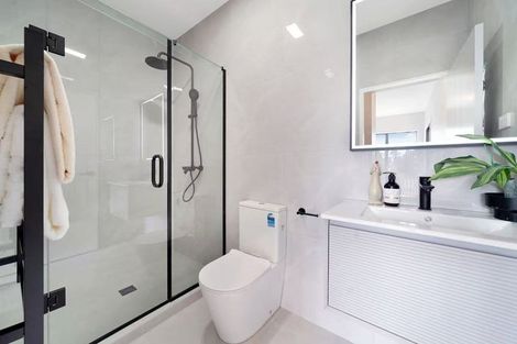 Photo of property in 22 Paretao Street, Massey, 0614