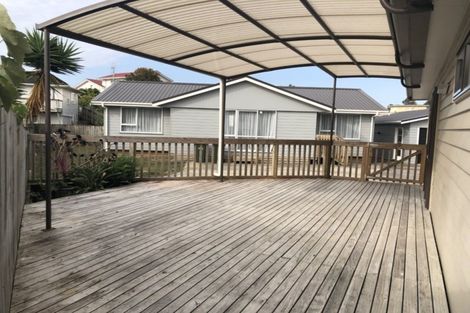 Photo of property in 15 Udall Place, Bucklands Beach, Auckland, 2014