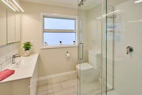 Photo of property in 7a Bermer Road, Belmont, Lower Hutt, 5010