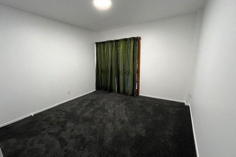 Photo of property in 24 Hurstbourn Priors, Goodwood Heights, Auckland, 2105