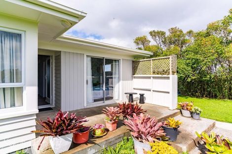 Photo of property in 69 Marohemo Road, Maungaturoto, 0583