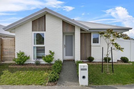 Photo of property in 7 Eminence Drive, Northwood, Christchurch, 8051