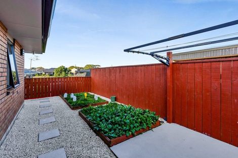 Photo of property in 5d James Drive, Bell Block, New Plymouth, 4312