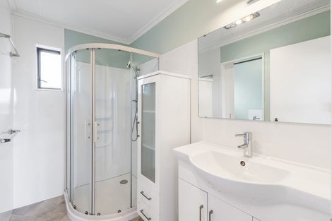 Photo of property in 1 Manawa Avenue, Raumati Beach, Paraparaumu, 5032