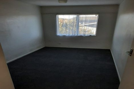 Photo of property in 1/112 Dowse Drive, Maungaraki, Lower Hutt, 5010