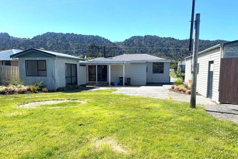 Photo of property in 62 Fitzgerald Street, Cobden, Greymouth, 7802