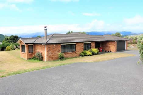 Photo of property in 70 Kirton Drive, Riverstone Terraces, Upper Hutt, 5018