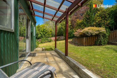 Photo of property in 40 Centennial Avenue, Helensburgh, Dunedin, 9010