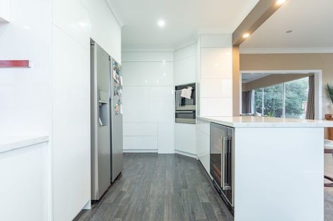 Photo of property in 1 Wigan Place, Hokowhitu, Palmerston North, 4410