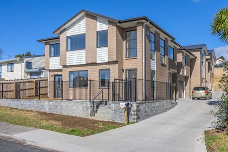 Photo of property in 50a Barbados Drive, Unsworth Heights, Auckland, 0632