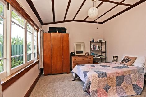 Photo of property in 2/707 Queen Street East, Parkvale, Hastings, 4122