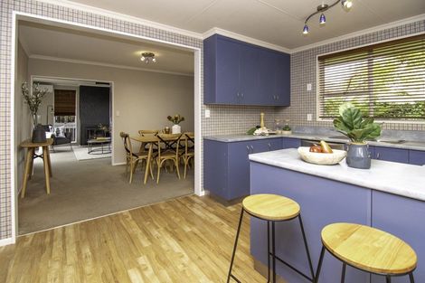Photo of property in 8a Earl Place, Hokowhitu, Palmerston North, 4410