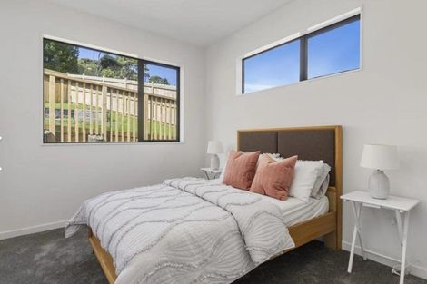 Photo of property in 7 Laurina Road, Sunnynook, Auckland, 0620