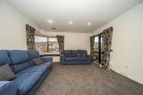 Photo of property in 2 Erskine Close, Island Bay, Wellington, 6023