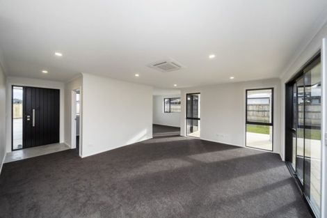 Photo of property in 12 Biron Place, Stratford, 4332