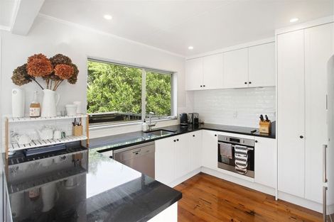 Photo of property in 430 Bald Hill Road, Waiuku, 2681