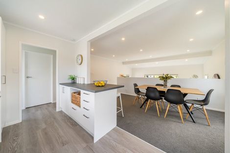 Photo of property in 4 Igloo Place, Red Hill, Papakura, 2110