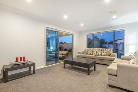 Photo of property in 9 Christow Court, Paraparaumu, 5032