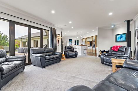 Photo of property in 18 William Donald Drive, Solway, Masterton, 5810