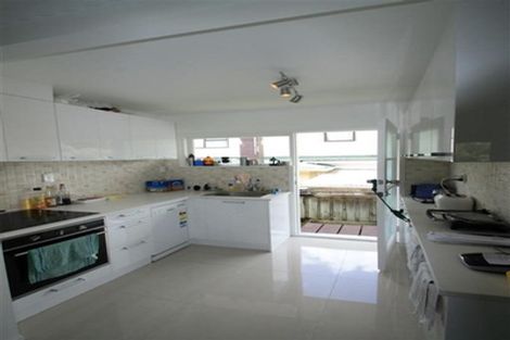 Photo of property in 2/189 Landscape Road, Mount Eden, Auckland, 1024