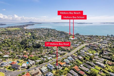 Photo of property in 37 Mellons Bay Road, Mellons Bay, Auckland, 2014
