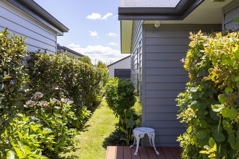 Photo of property in 25 Chateau Crescent, Rangatira Park, Taupo, 3330