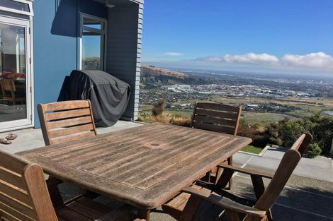 Photo of property in 9 Plains View, Mount Pleasant, Christchurch, 8081