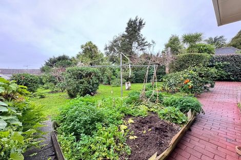 Photo of property in 18 Tomlinson Street, Hillpark, Auckland, 2102