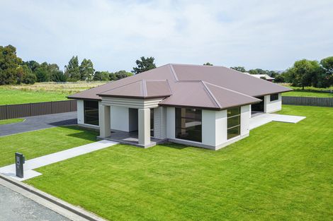 Photo of property in 11 Salisbury Crescent, Oamaru North, Oamaru, 9400