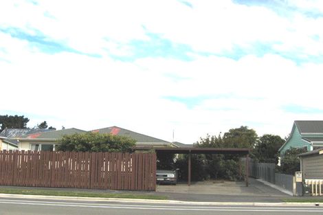 Photo of property in 1-2/20 Otipua Road, Kensington, Timaru, 7910