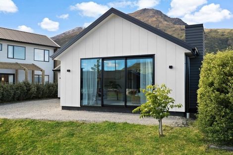 Photo of property in 14 Cheltenham Road, Lower Shotover, Queenstown, 9304