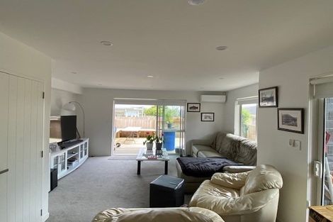 Photo of property in 8/4017 Great North Road, Glen Eden, Auckland, 0602