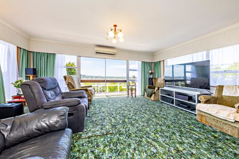 Photo of property in 1/580 Massey Road, Mangere, Auckland, 2022