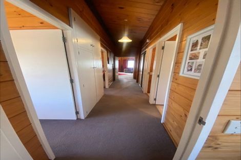 Photo of property in 8 Tiverton Crescent, Whalers Gate, New Plymouth, 4310