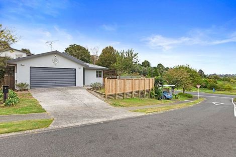 Photo of property in 4 Sunvale Place, Gate Pa, Tauranga, 3112