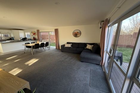 Photo of property in 2/9 Ottawa Road, Wainoni, Christchurch, 8061
