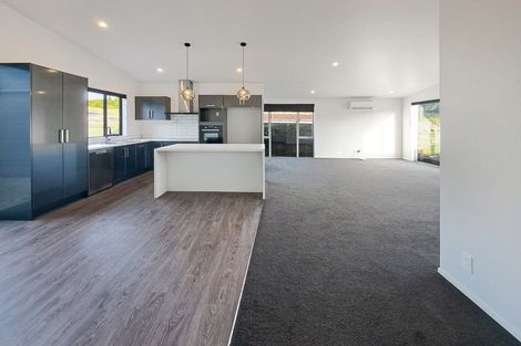Photo of property in 23a Hawthorn Crescent, Stokes Valley, Lower Hutt, 5019
