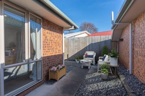 Photo of property in 3/77 Fairfield Avenue, Addington, Christchurch, 8024