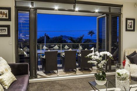 Photo of property in 33 Seacliffe Avenue, Belmont, Auckland, 0622