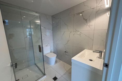 Photo of property in 702/32 Kent Terrace, Mount Victoria, Wellington, 6011