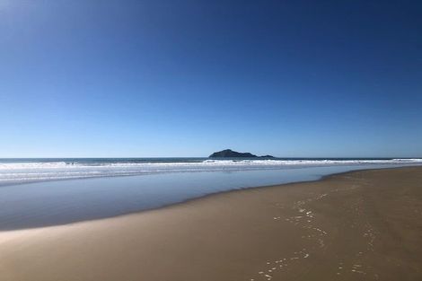 Photo of property in 65 Harper Road, Waimarama, Havelock North, 4294