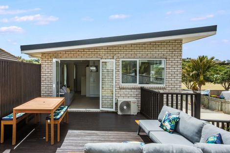 Photo of property in 120b Main Road, Titahi Bay, Porirua, 5022