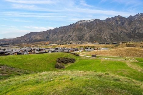 Photo of property in 36 Cunninghams Drive, Jacks Point, Queenstown, 9371