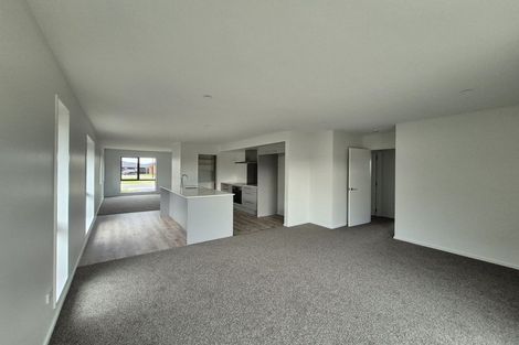 Photo of property in 35 Sanders Way, Rolleston, 7614